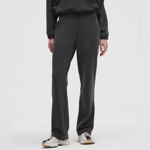 NWOT Lululemon Black Softstreme High Rise Pant in 28” Short Inseam